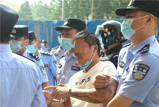 鄭州警方60小時快速偵破特大盜竊黃金店案件