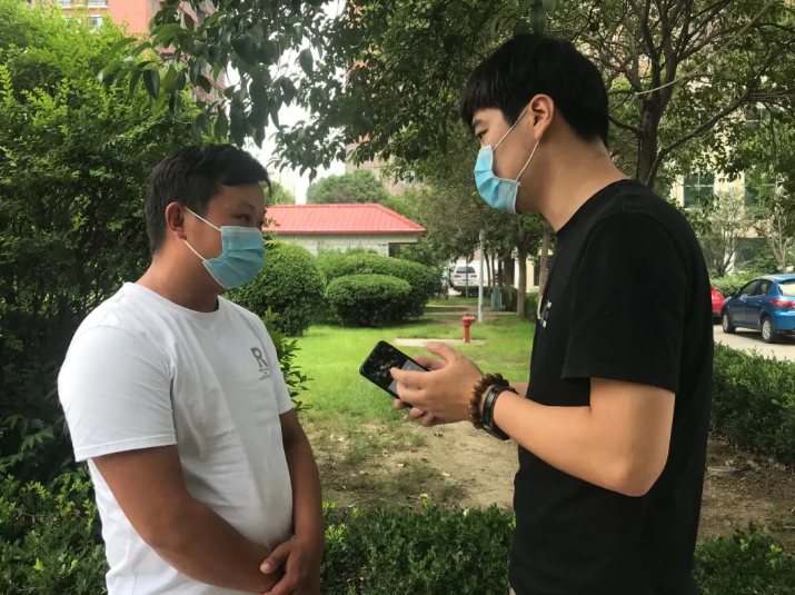 因朋友擅自用他人的名字看病 鄭州男子遭遇買保險難